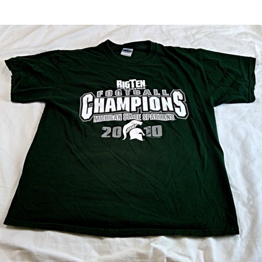 VTG Michigan State Spartans Big Ten Football Champs 2010 Tee M Green MSU NCAA
